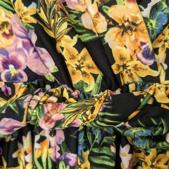 Jeans By Buffalo Brilliant Floral Maxi Dress 🌻 - Picture 11 of 13